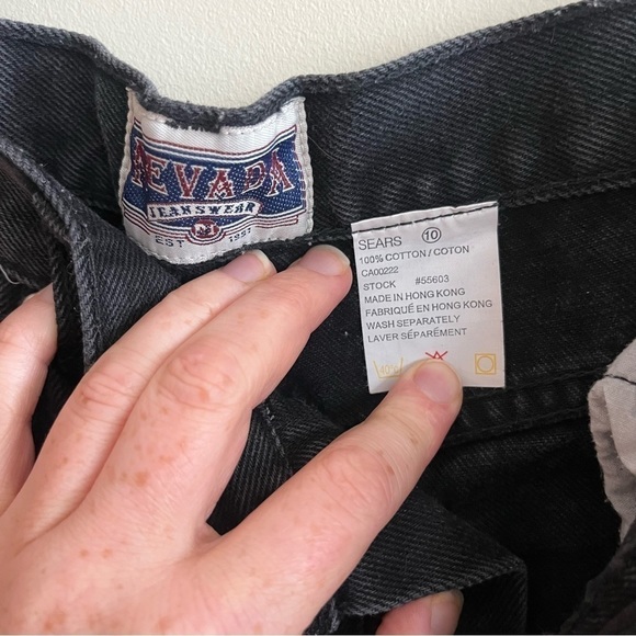 Vintage Nevada Black High Waisted Tapered Jeans with Eye detail - Picture 4 of 11